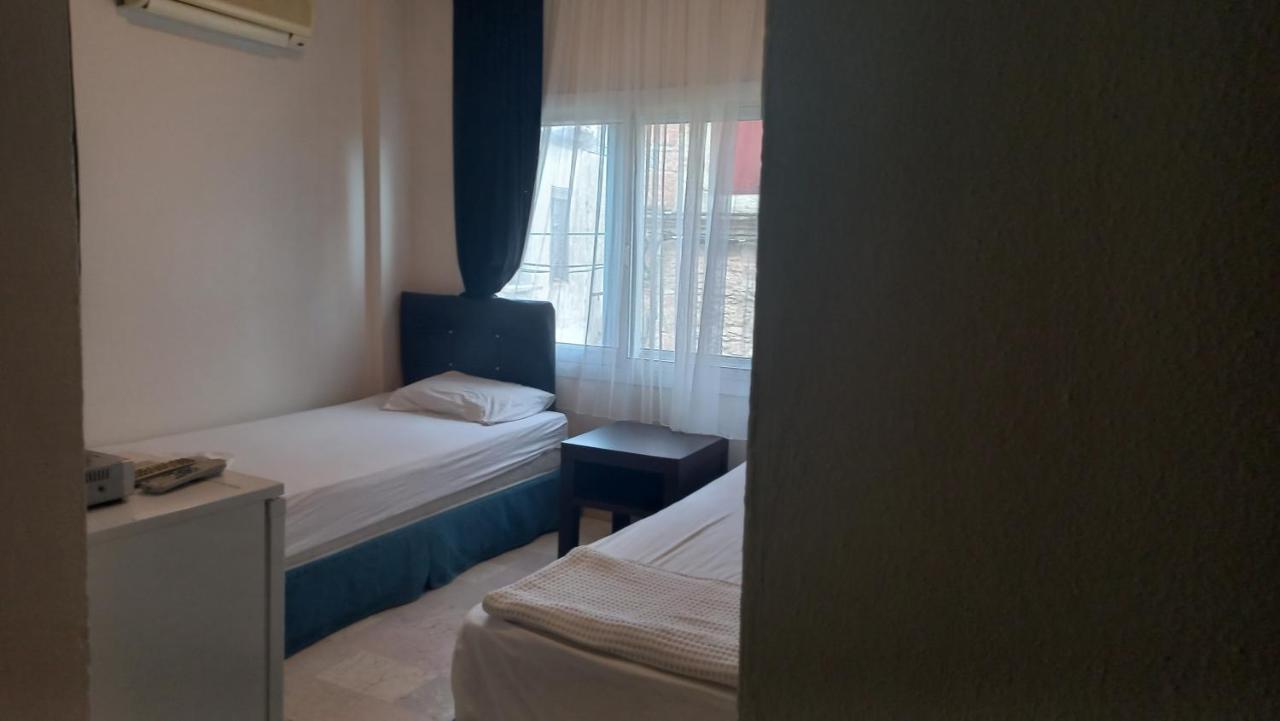 Blue Otel Çeşme Exterior foto